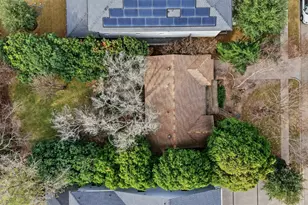 9841 Lakemont Dr, Dallas, TX 75220 - Photo 19