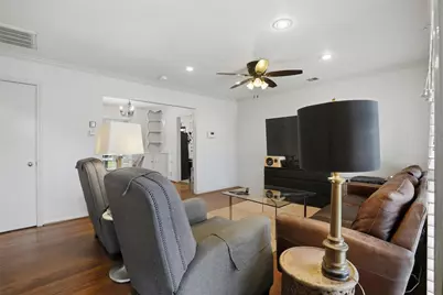 9841 Lakemont Drive, Dallas, TX 75220 - Photo 9