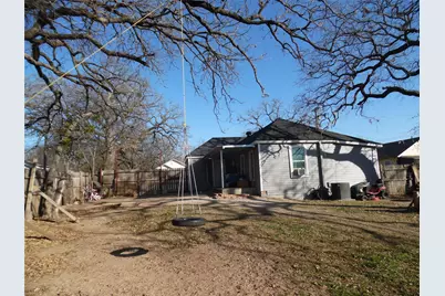 1307 N Elm Street, Weatherford, TX 76086 - Photo 23