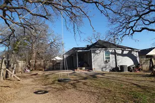 1307 N Elm St, Weatherford, TX 76086 - Photo 23