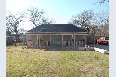 1307 N Elm Street, Weatherford, TX 76086 - Photo 1