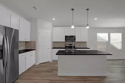 628 Fawn Valley Drive, Princeton, TX 75407 - Photo 7