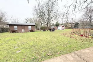 112 Meadow Ln, Groesbeck, TX 76642 - Photo 31