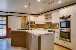 7937 Deer Trail Dr, Dallas, TX 75238 - Photo 21