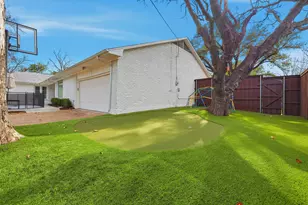 7039 Cliffbrook Dr, Dallas, TX 75254 - Photo 31