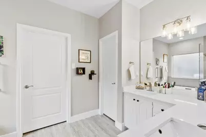 4008 Sherry Lane, Addison, TX 75001 - Photo 17