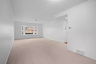 9651 Leaside Dr, Dallas, TX 75238 - Photo 5