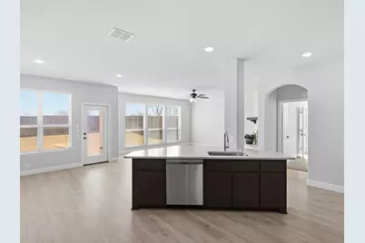 624 Pawprint Hollow, Godley, TX 76044 - Photo 11