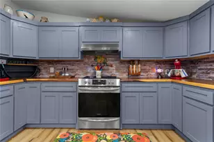 268 Lake Shadow Dr, Gun Barrel City, TX 75156 - Photo 11