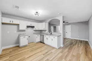 2914 Midway Plaza Blvd, Dallas, TX 75241 - Photo 11