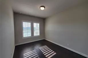 2846 Lotus, Carrollton, TX 75007 - Photo 13