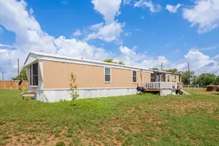 305 S Brown St, Richland Springs, TX 76871 - Photo 31