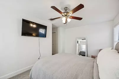 12606 Templeton Trail, Farmers Branch, TX 75234 - Photo 17