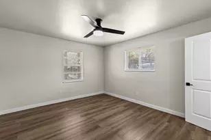 322 S Barbara, Lacy Lakeview, TX 76705 - Photo 33