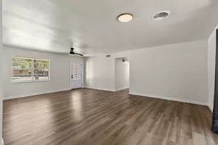 322 S Barbara, Lacy Lakeview, TX 76705 - Photo 21