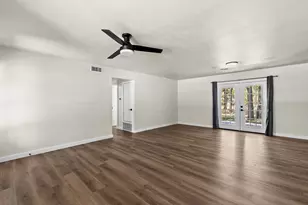 322 S Barbara, Lacy Lakeview, TX 76705 - Photo 17