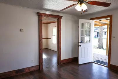 955 N Stephen Avenue, Stephenville, TX 76401 - Photo 7