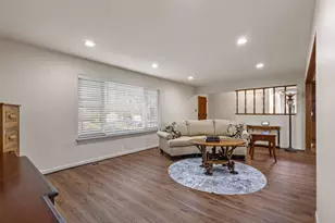 1701 S Lillis Ln, Denison, TX 75020 - Photo 7