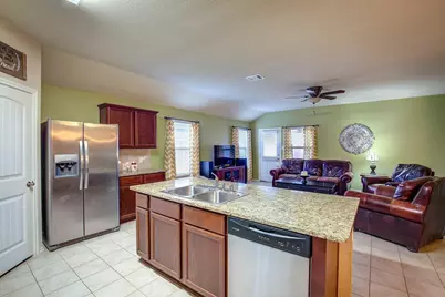 1048 Decker Drive, Fate, TX 75189 - Photo 5