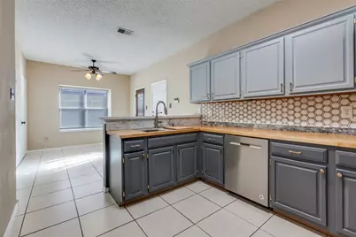 2120 Arbor Creek Drive, Carrollton, TX 75010 - Photo 15