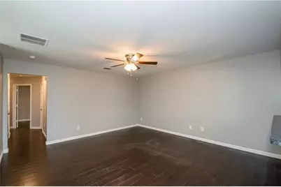 926 Walnut Street, Burleson, TX 76028 - Photo 9