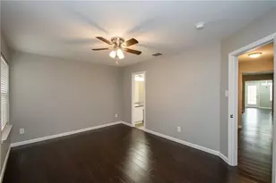 926 Walnut St, Burleson, TX 76028 - Photo 7