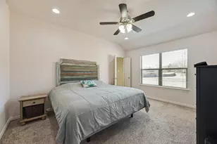 225 Holly Ct, Aubrey, TX 76227 - Photo 29