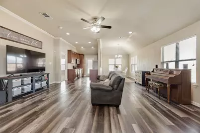 225 Holly Court, Aubrey, TX 76227 - Photo 7