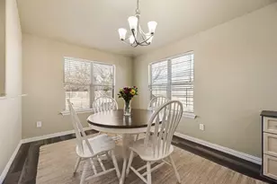 225 Holly Ct, Aubrey, TX 76227 - Photo 13