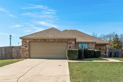 225 Holly Court, Aubrey, TX 76227 - Photo 5