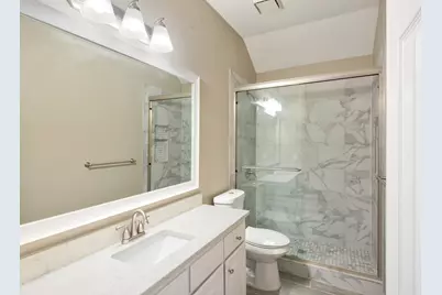 2221 Meadowstone Drive, Carrollton, TX 75006 - Photo 9