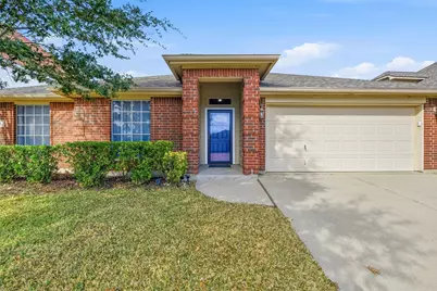 835 Evergreen Lane, Burleson, TX 76028 - Photo 1