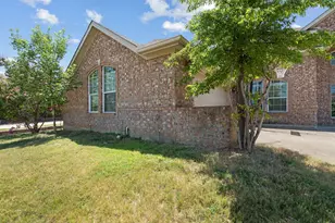 1030 Estates Dr, Kennedale, TX 76060 - Photo 3