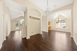 6718 Meadowcrest Dr, Arlington, TX 76002 - Photo 5