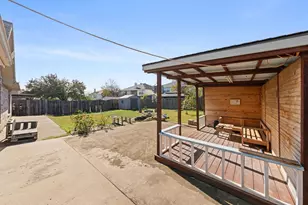 6718 Meadowcrest Dr, Arlington, TX 76002 - Photo 35