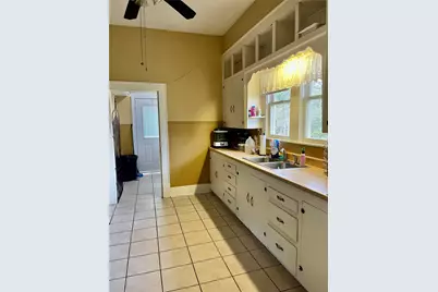 1023 N Spring Street, Grand Saline, TX 75140 - Photo 7