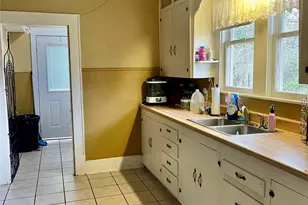 1023 N Spring St, Grand Saline, TX 75140 - Photo 7