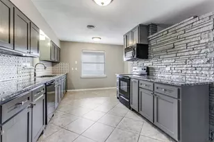 3217 Dreeben Dr, Richland Hills, TX 76118 - Photo 9