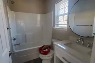 501 Poindexter Ave, Cleburne, TX 76033 - Photo 7