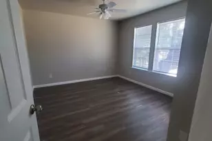 501 Poindexter Ave, Cleburne, TX 76033 - Photo 9