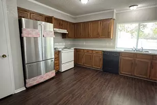 1925 Bosque Dr, Garland, TX 75040 - Photo 15