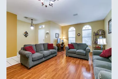 1105 Riverside Drive, Lewisville, TX 75067 - Photo 7