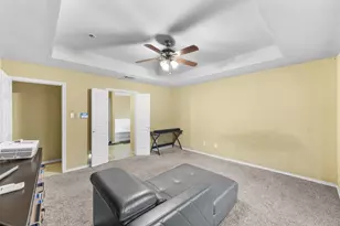 801 S Parks Dr, DeSoto, TX 75115 - Photo 13