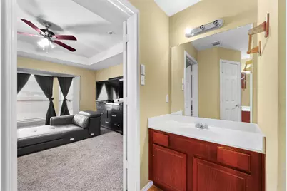 801 S Parks Drive, DeSoto, TX 75115 - Photo 15