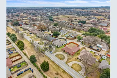 801 S Parks Drive, DeSoto, TX 75115 - Photo 25