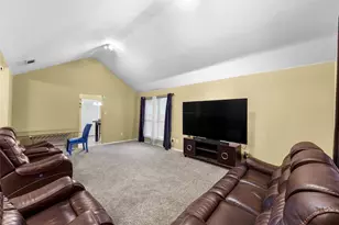 801 S Parks Dr, DeSoto, TX 75115 - Photo 11