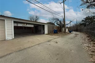 7528 Thistle Ln, Dallas, TX 75240 - Photo 37