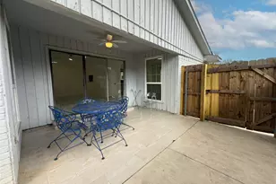 7528 Thistle Ln, Dallas, TX 75240 - Photo 33