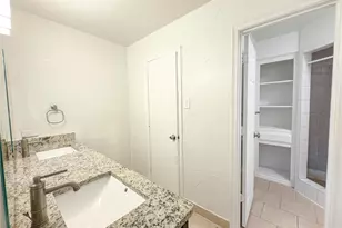 7528 Thistle Ln, Dallas, TX 75240 - Photo 21