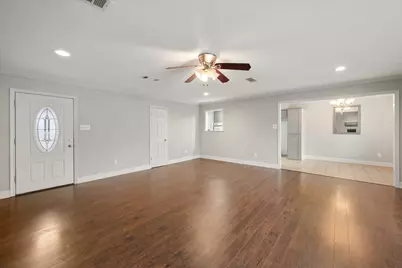 517 Edgewood Avenue, Corsicana, TX 75110 - Photo 3